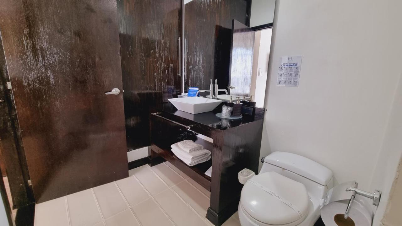 Habitat Suites Hotel Pereira Ngoại thất bức ảnh