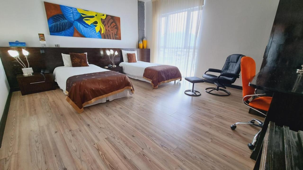 Habitat Suites Hotel Pereira Ngoại thất bức ảnh
