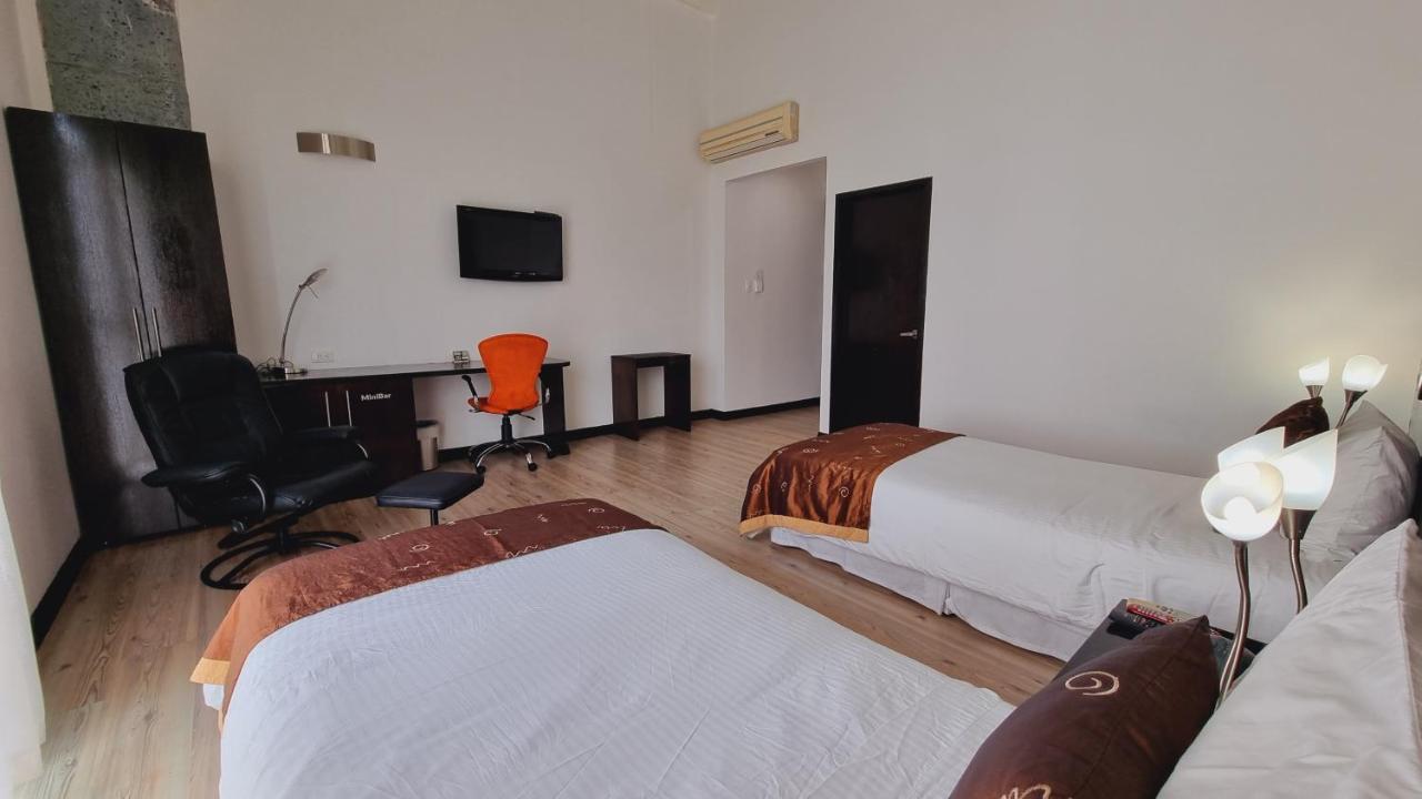 Habitat Suites Hotel Pereira Ngoại thất bức ảnh